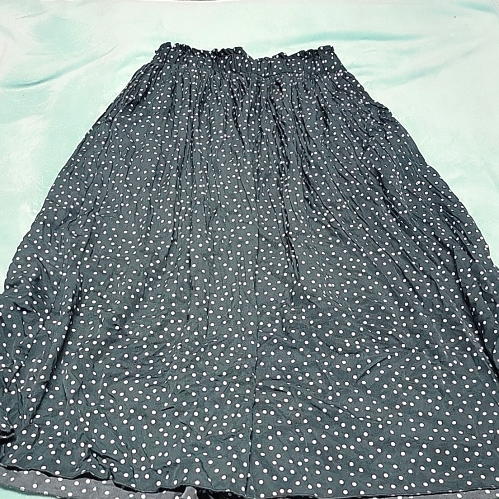 Green polka dot maxi skirt